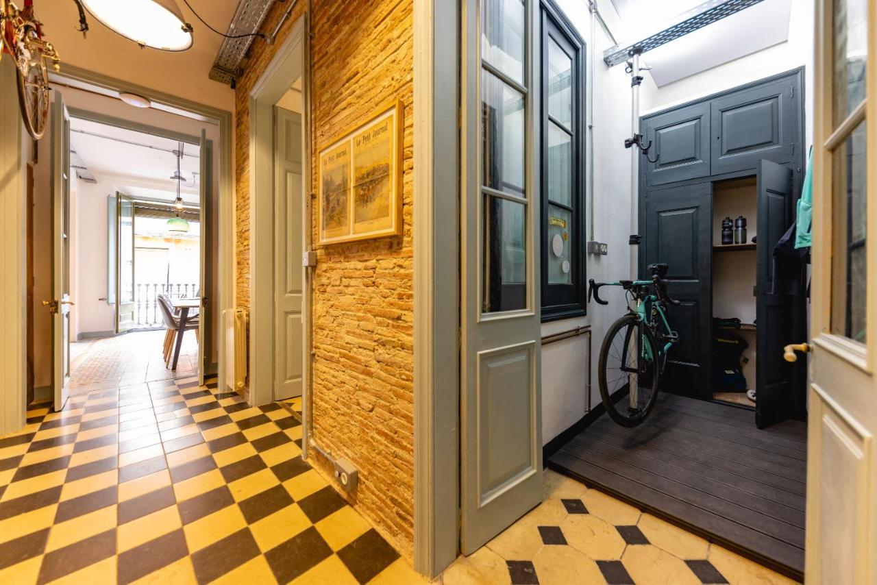 Bravissimo Les Rajoles, Unique 3-Bedroom Apartment 지로나 외부 사진